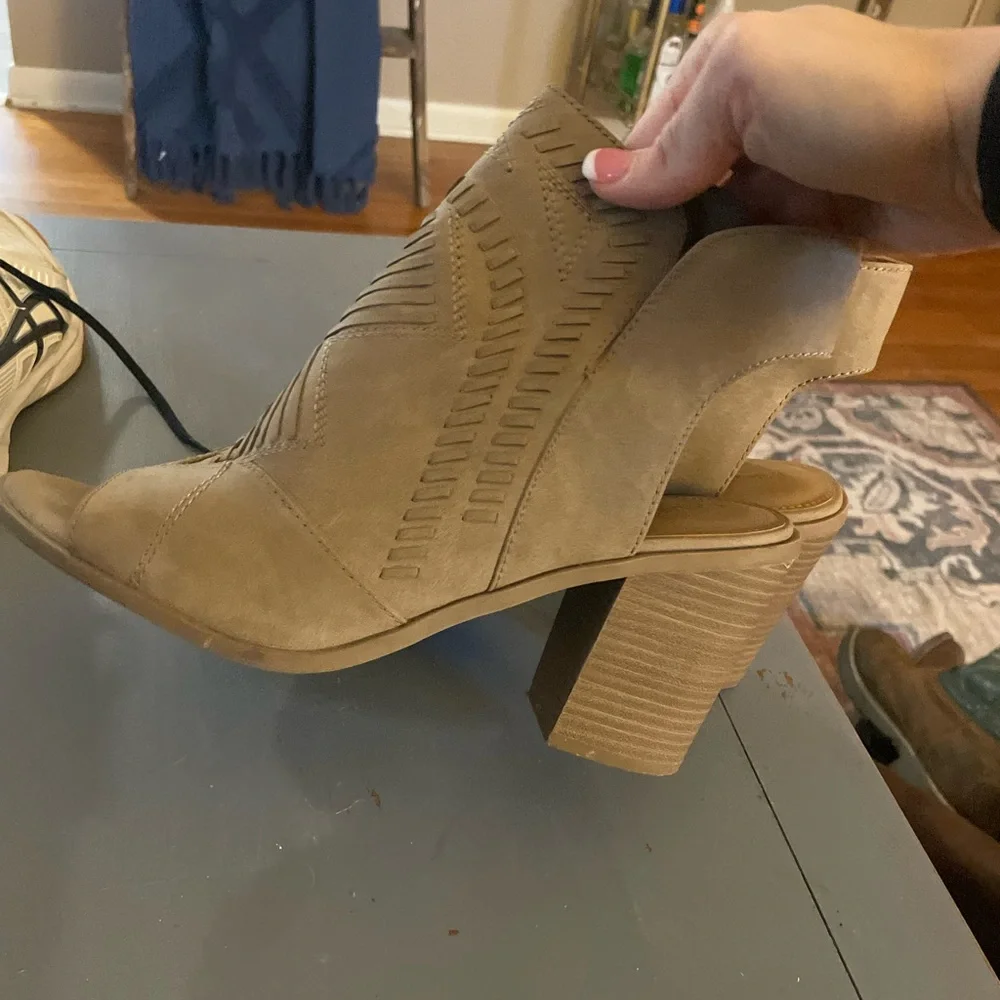 Just Fab Lace Up Suede Cutout Wedge Sandals Size 10 - Picture 3 of 5